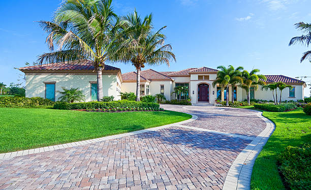 Best Driveway Borders and Edging Pavers in Ocean Shores, WA